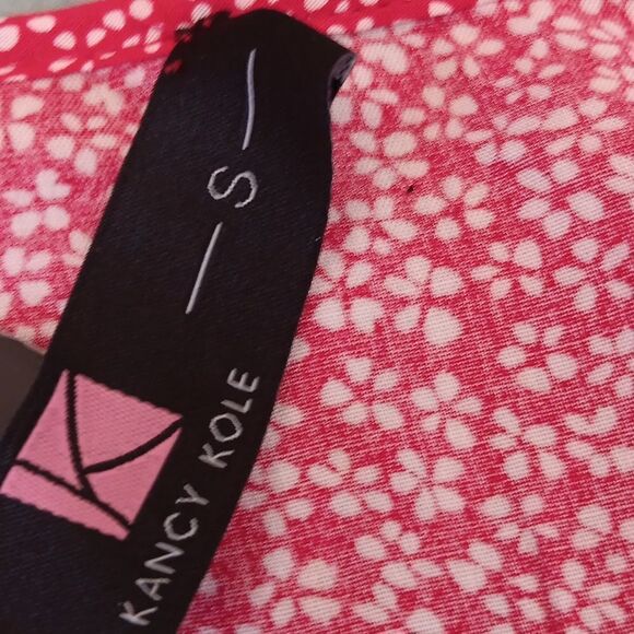 Kancy Kole Red and White Mini Floral Midi Dress - Picture 11 of 15